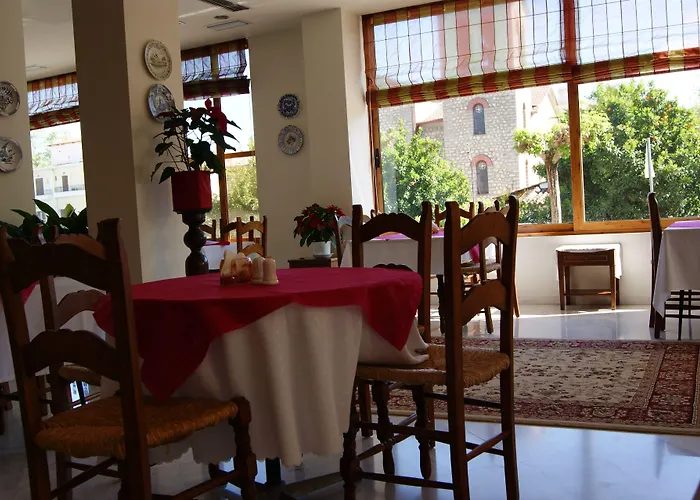 Hotel Pelops Ancient Olympia