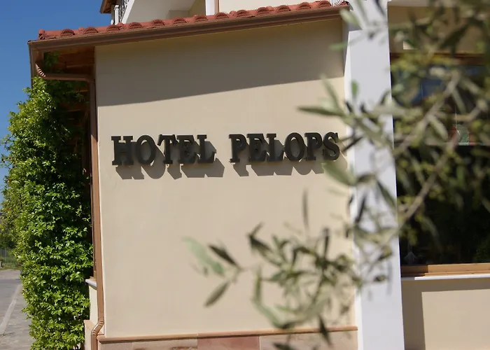 Hotel Pelops 3*