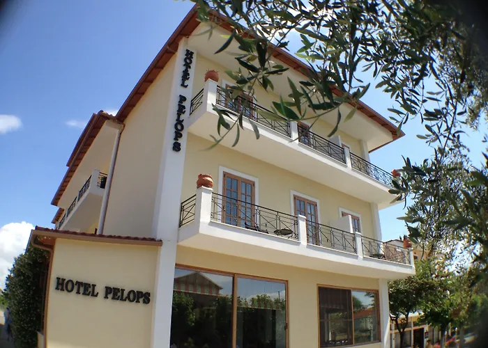 Pelops Hotel 3*